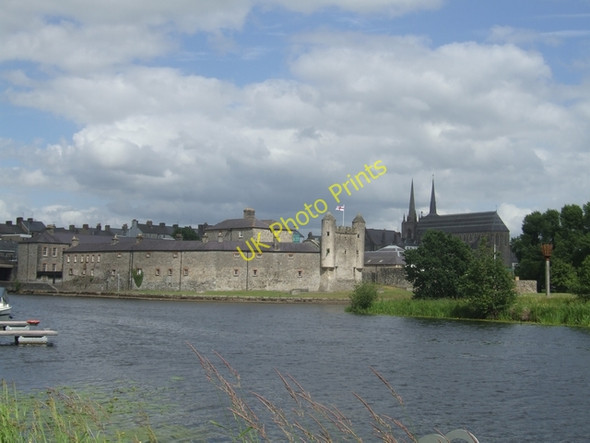 Photo 6"x4" Enniskillen Castle Enniskillen c2010