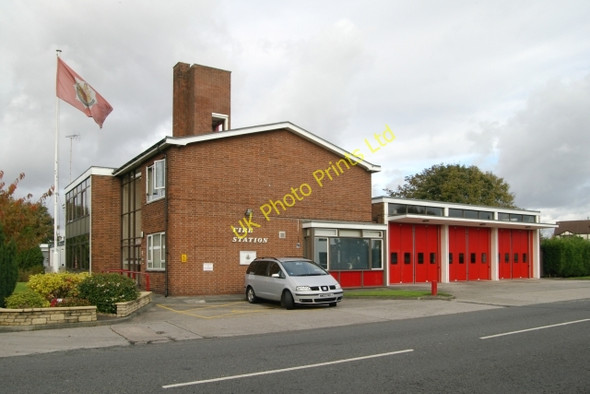 Photo 6"x4" Cheadle Hulme fire station Cheadle Hulme c2007