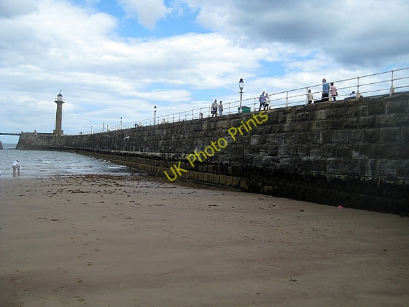 Photo 6"x4" West Pier (1) Whitby\/NZ8910 c2010