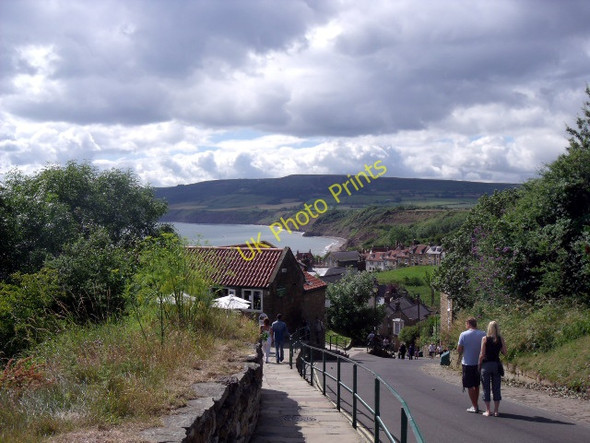 Photo 6"x4" Steep Hill looking down into Robin Hoods Bay Robin Hood's Bay\/NZ9505 c2010