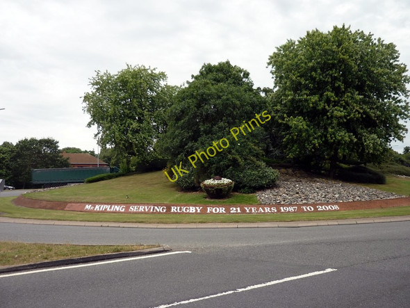 Photo 6"x4" Roundabout, Rugby, Warwickshire Rugby c2010
