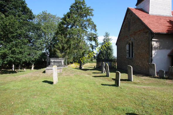 Photo 6"x4" St Peter & St Paul, Stondon Massey - Churchyard Chipping Ongar c2010