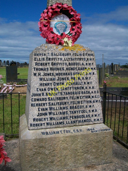 Photo 6"x4" Cofeb Ryfel Dinas War Memorial Dinas\/SH2636 c2010