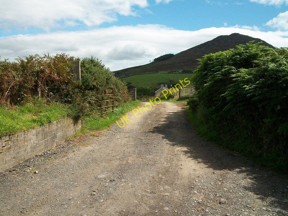 Photo 6"x4" Farm lane to Garreg Lwyd Dinas\/SH2636 c2010