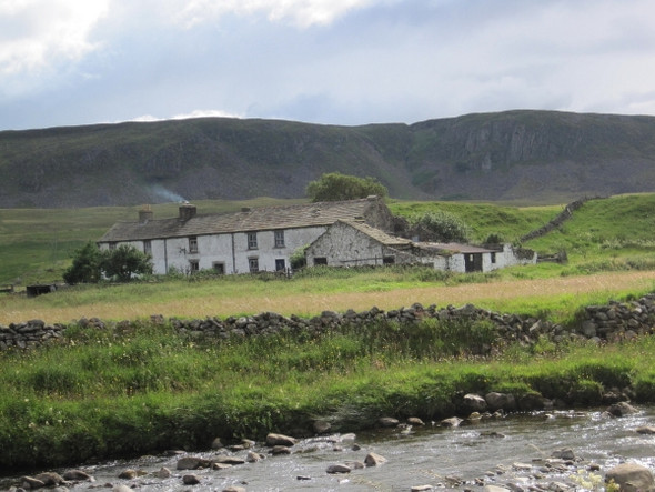 Photo 6"x4" Wheysike House from the Pennine Way Forest-in-Teesdale c2010