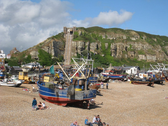 Photo 6"x4" Fishing Boats Hastings\/TQ8110 c2010