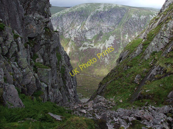 Photo 6"x4" Central Gully on Creag an-Dubh-Loch Dubh Loch\/NO2382 c2010