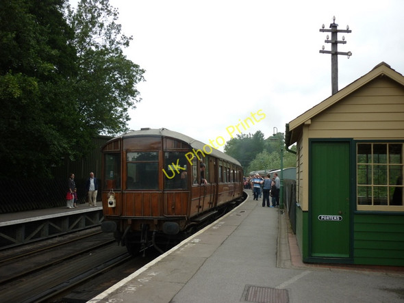 Photo 6"x4" The train now leaving Pickering\/SE7984 c2010