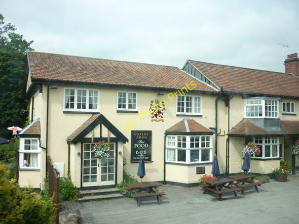 Photo 6"x4" The Cavley Arms, Allerston Allerston c2010