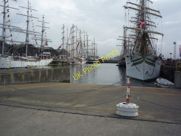 Photo 6"x4" Slipway in the quay Hartlepool c2010