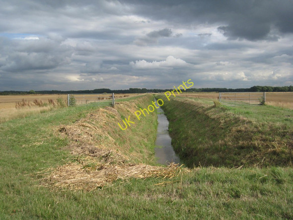 Photo 6"x4" Two gates on Worlaby Carrs Worlaby\/TA0113 c2010