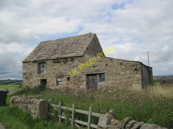 Photo 6"x4" Old Farm Building, Middle Dukesfield Dukesfield\/NY9457 c2010
