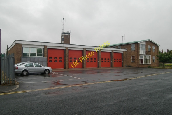 Photo 6"x4" Grimsby fire station Grimsby c2010