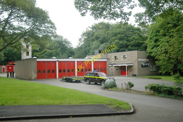 Photo 6"x4" Glossop fire station Glossop c2010