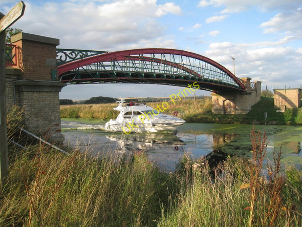 Photo 6"x4" Traffic under Broughton Bridge Broughton Common c2010
