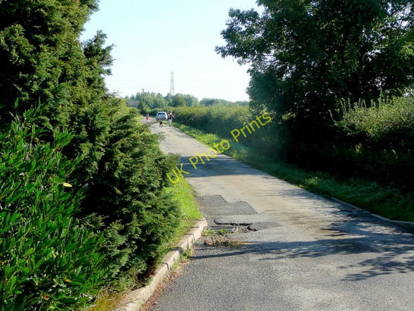 Photo 6"x4" Road and footpath Gloucester c2010