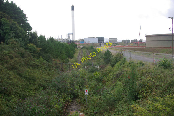 Photo 6"x4" Former oil refinery, Waterston Waterston\/SM9305 c2010