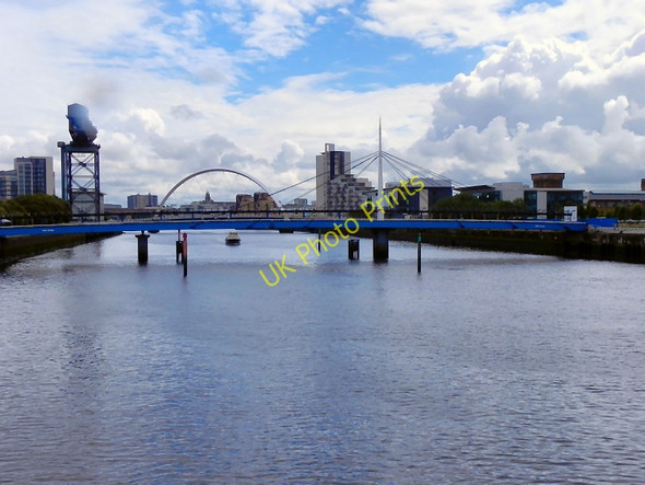 Photo 6"x4" River Clyde, Bell's Bridge Yorkhill c2010