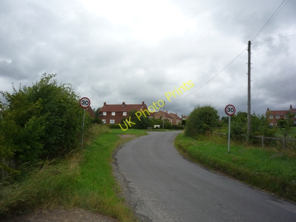 Photo 6"x4" Leppington from Acklam junction Leppington c2010