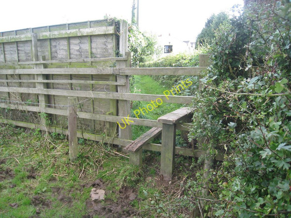 Photo 6"x4" Pailton to Monks Kirby, stile 1 Pailton c2010