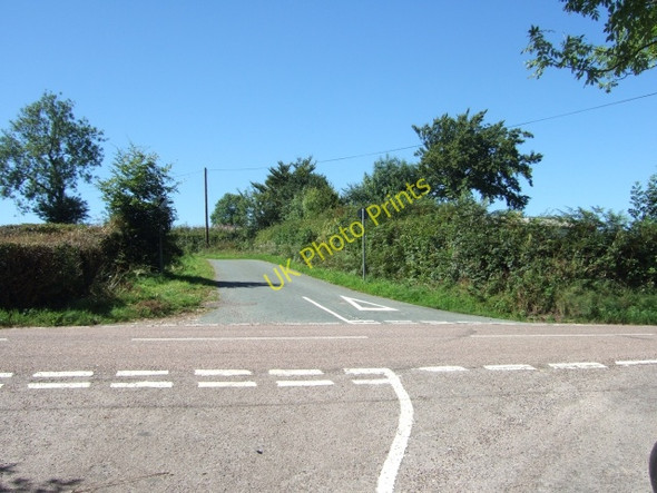 Photo 6"x4" Crossroads on Combe Hill Brownheath\/ST1415 c2010