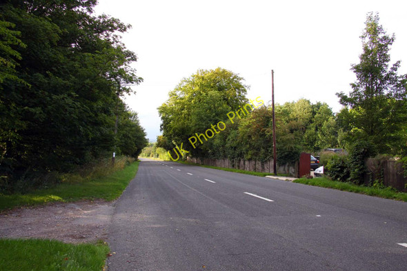 Photo 6"x4" Looking down the A40 towards Oxford Lewknor c2010