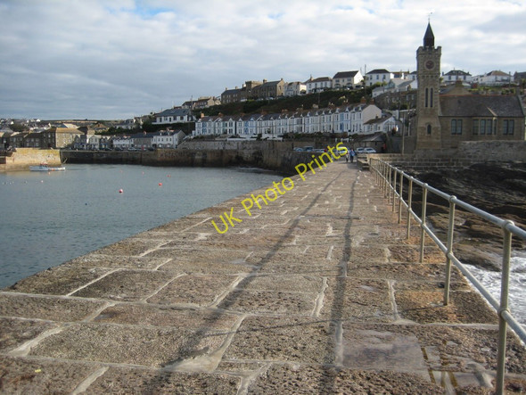 Photo 6"x4" On the harbour wall, Porthleven Porthleven c2010