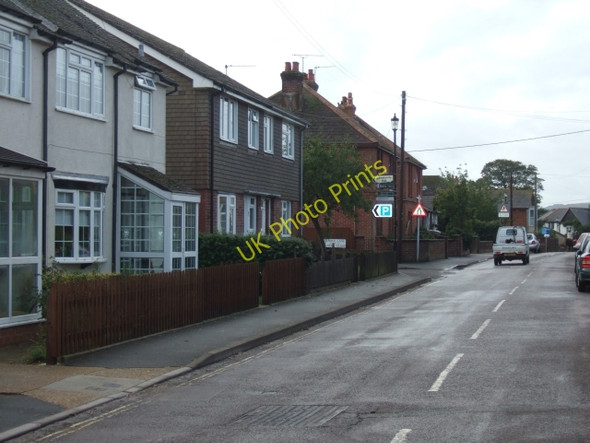 Photo 6"x4" The main street in Newchurch Alverstone c2010