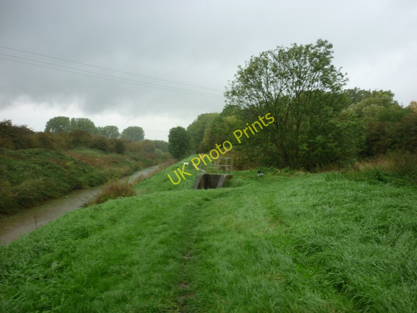 Photo 6"x4" A small drain flows into the Holderness Drain Ganstead c2010