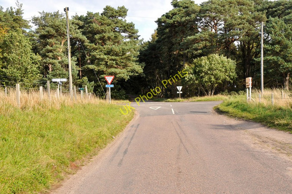 Photo 6"x4" Road junction of a minor road and the B9013 Newton\/NJ1663 c2010