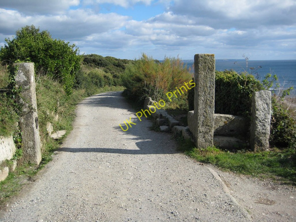 Photo 6"x4" Driveway at Prussia Cove Kenneggy c2010