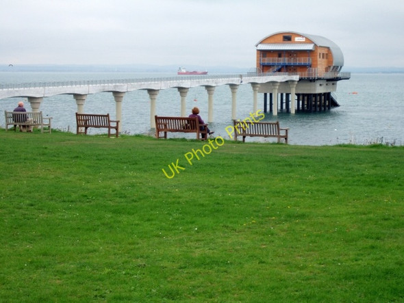 Photo 6"x4" Bembridge Lifeboat Station Foreland Fields c2010
