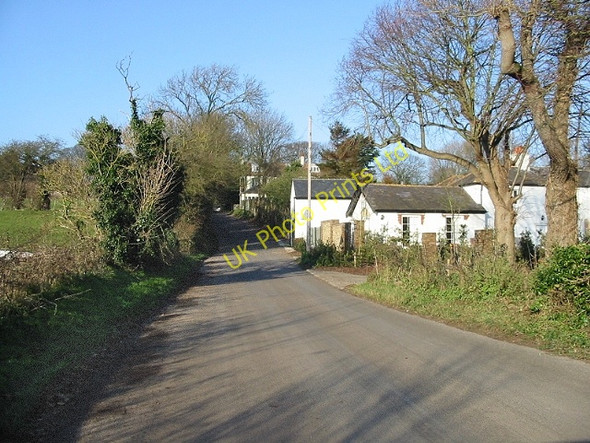 Photo 6"x4" Church Hill, Sutton Sutton\/TR3349 c2007