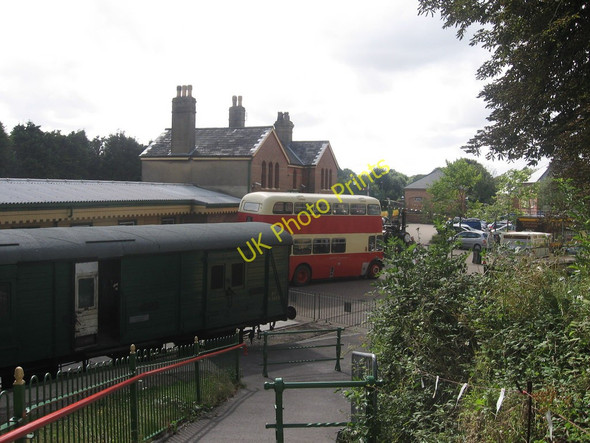 Photo 6"x4" Alresford Station Yard New Alresford c2008