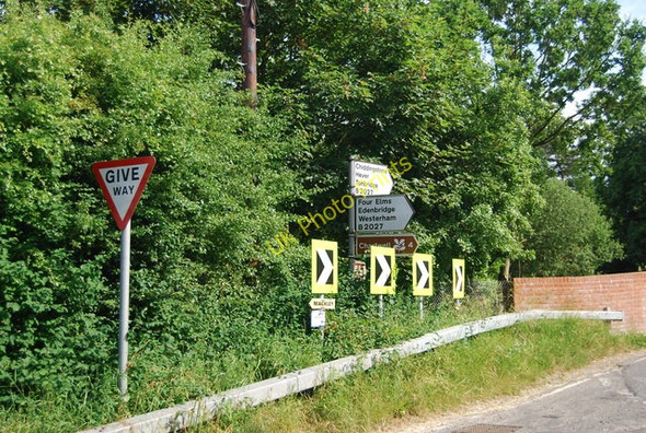 Photo 6"x4" Road signs, B2027, Bough Beech Bough Beech c2010
