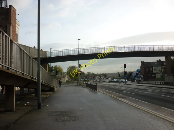 Photo 6"x4" A footbridge over the A64, York Road, Leeds Killingbeck c2010