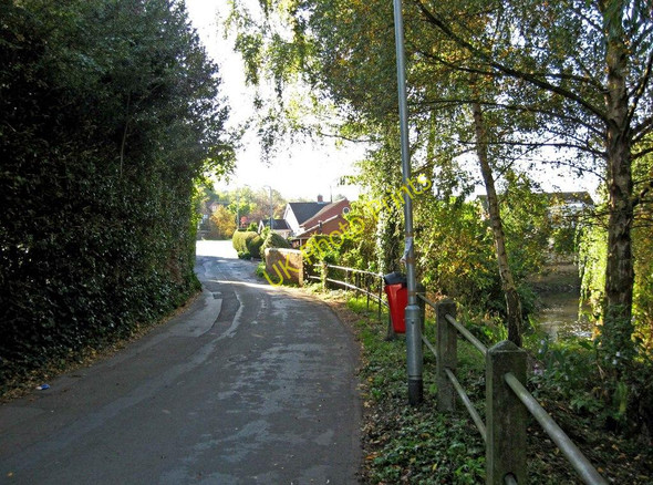 Photo 6"x4" Mill Road and the River Stour, looking south Stourport-on-Severn c2010
