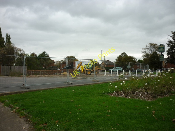 Photo 6"x4" Another pub bites the dust Castleford c2010
