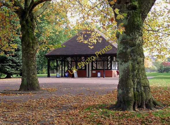 Photo 6"x4" In West Park, Wolverhampton Wolverhampton c2010 P1