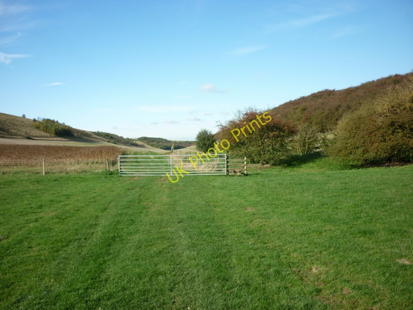 Photo 6"x4" The Wolds Way along Swin Dale North Newbald c2010