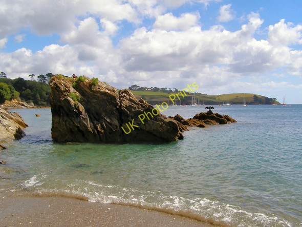 Photo 6"x4" Rocks Near Trebah Beach Durgan c2006