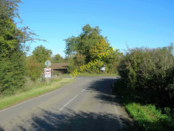 Photo 6"x4" Junction of Ladbroke Road and Harbury Road Deppers Bridge c2010