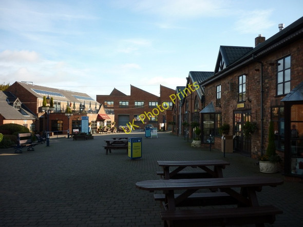 Photo 6"x4" The visitor centre at Denby Pottery Codnor Breach c2010