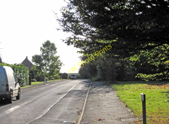 Photo 6"x4" New Road Cutnall Green c2010