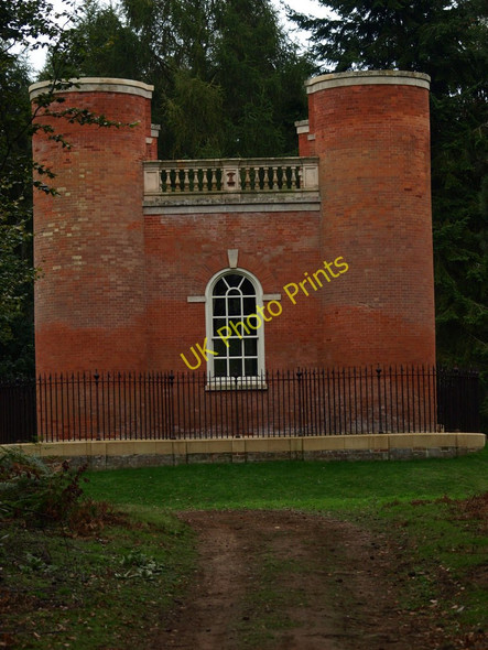 Photo 6"x4" The Folly Old Warden c2010