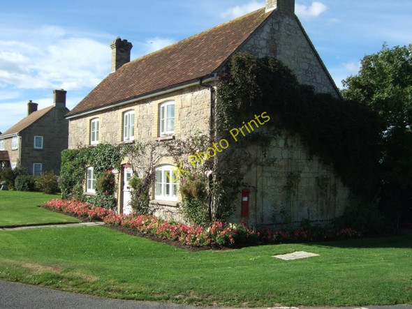Photo 6"x4" House with Victorian postbox, Newtown Newtown\/SZ4290 c2010