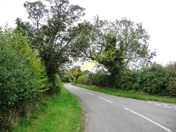 Photo 6"x4" A Lincolnshire lane Aunby c2010