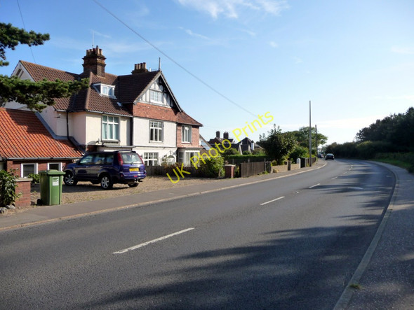 Photo 6"x4" House on the A149, West Runton, Norfolk West Runton c2009