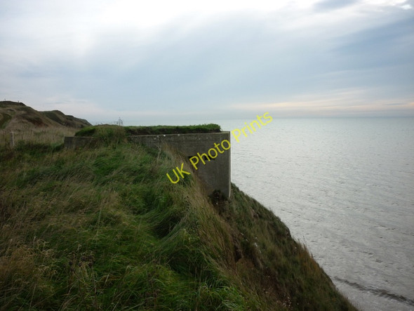 Photo 6"x4" A Pill Box on the coastal path near Flamborough Flamborough c2010