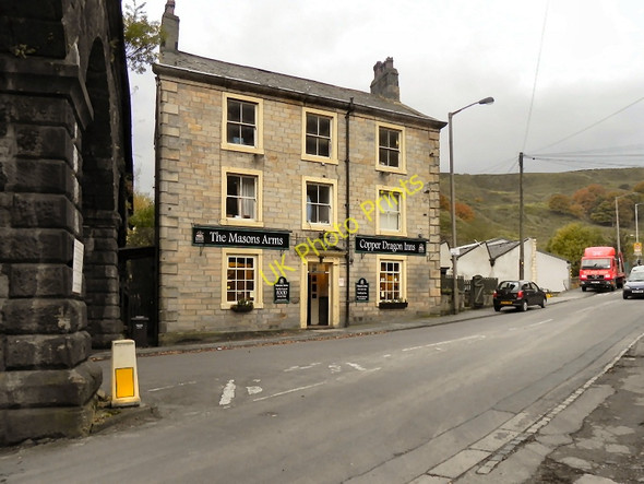 Photo 6"x4" The Masons Arms Todmorden c2010